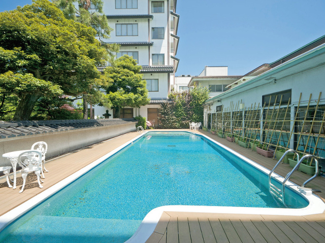 神戸のプール付きホテルおすすめ10選 屋内 屋外 幼児 子供用で子連れ家族も安心 Journal4